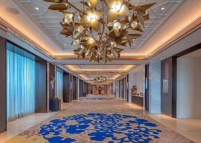 Solaire Quezon - Previously Known As Solaire North Отель Манила