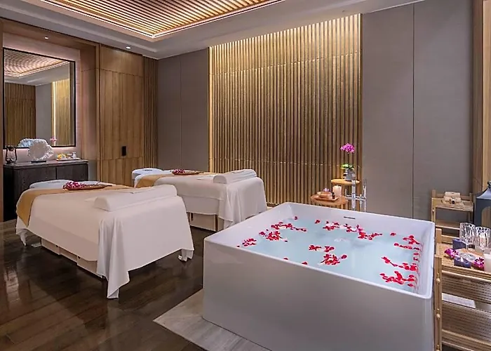 Solaire Quezon - Previously Known As Solaire North 5*