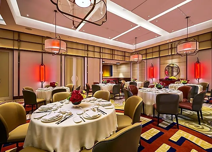 Solaire Quezon - Previously Known As Solaire North Отель Манила